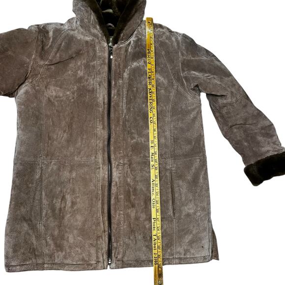 Y2K St. John's Bay heavy Suede Brown Women's coat with fur lining Size Large - Picture 10 of 11